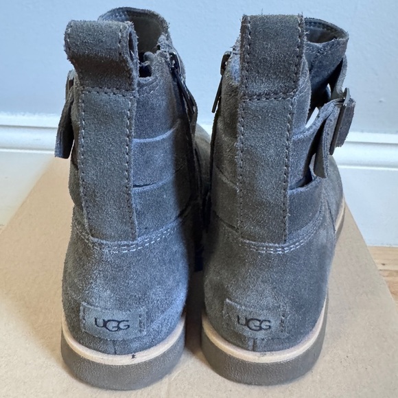 UGG Women’s Josefene Ankle Slate Boot in 7.5 - Picture 5 of 13